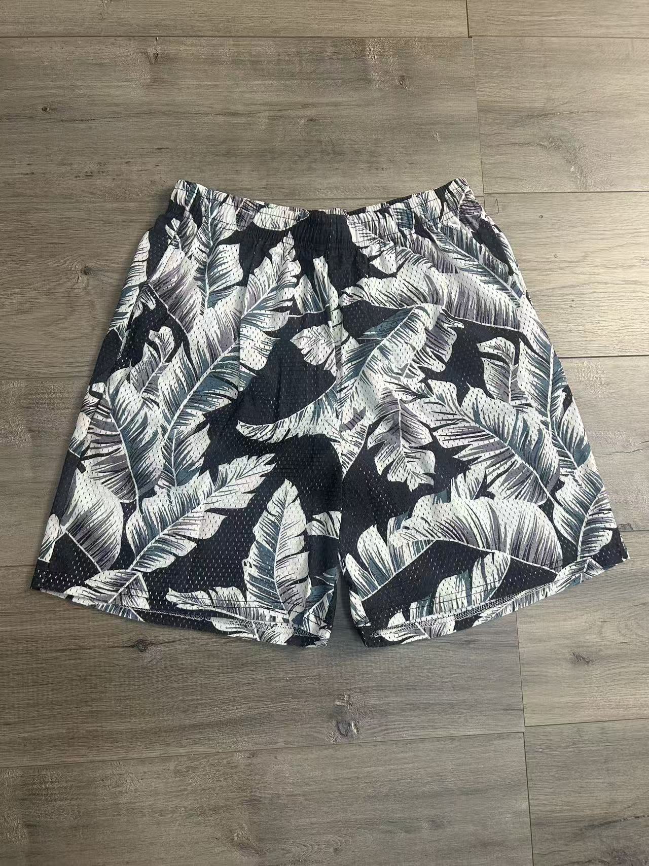 SWAYING PALMS ONYX SHORTS-8916