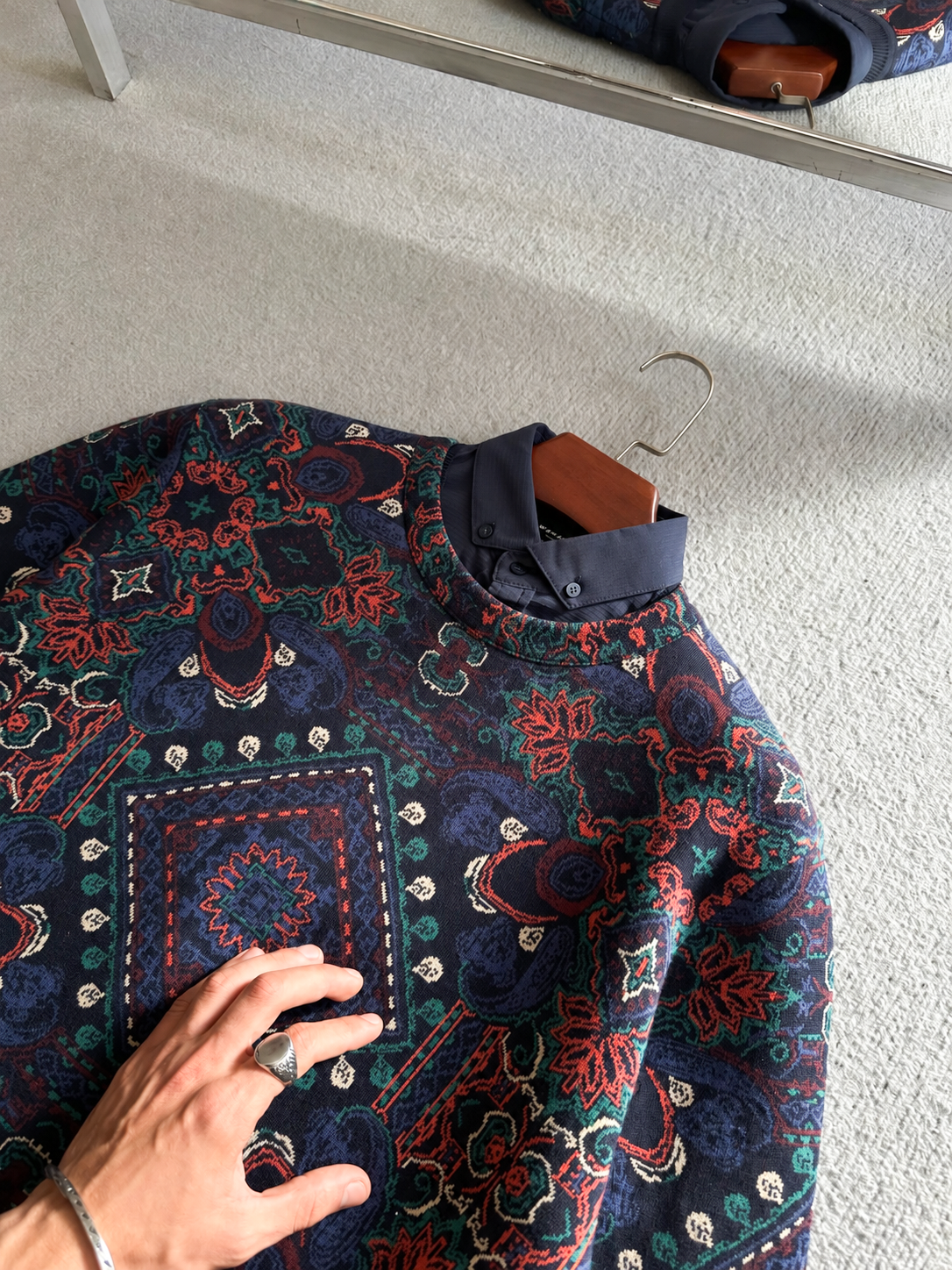 PERSIAN PATCHWORK V2 TAPESTRY CREWNECK