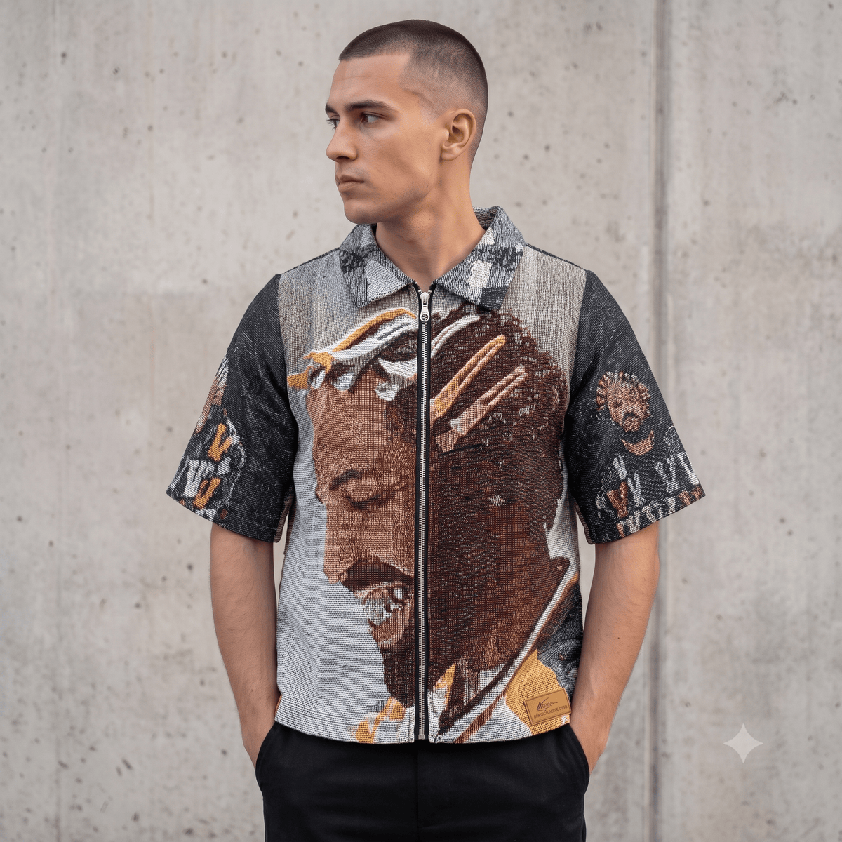 DRAKE V3 TAPESTRY TEE