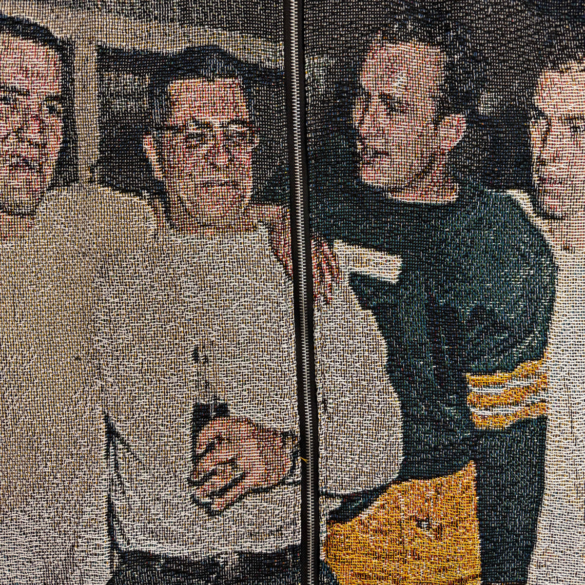 NFL TAPESTRY TEE