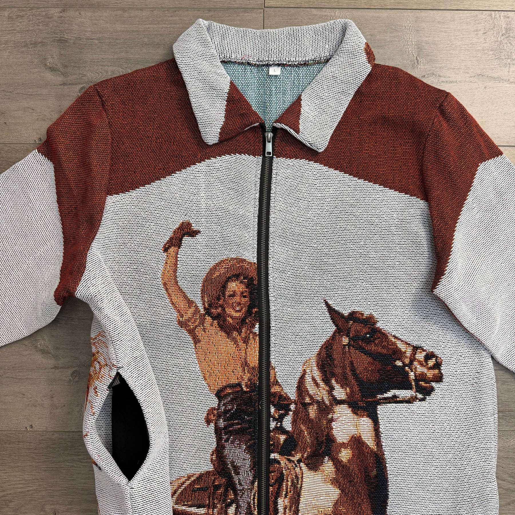 COWGIRL V2 TAPESTRY TEE