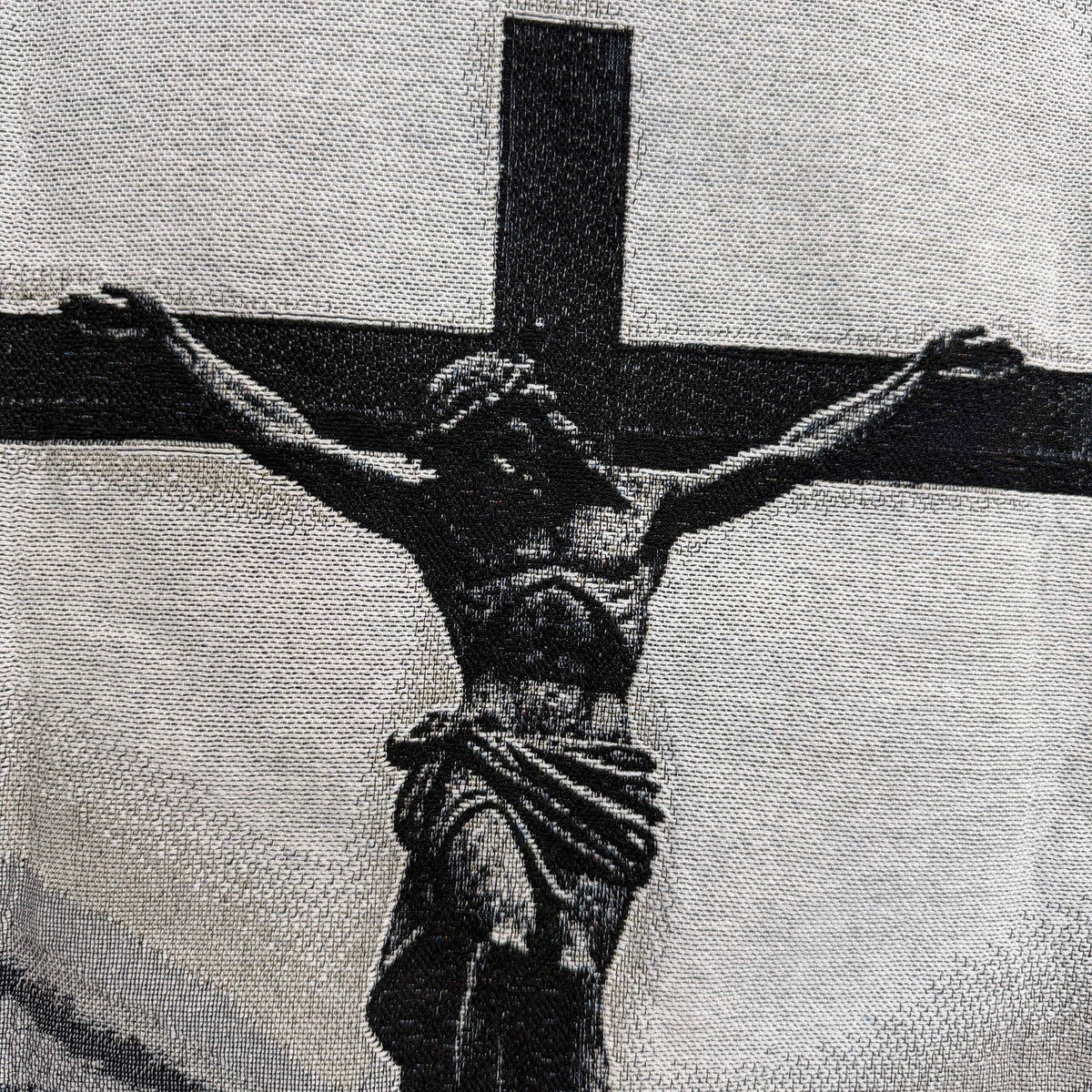 JESUS V3 TAPESTRY TEE
