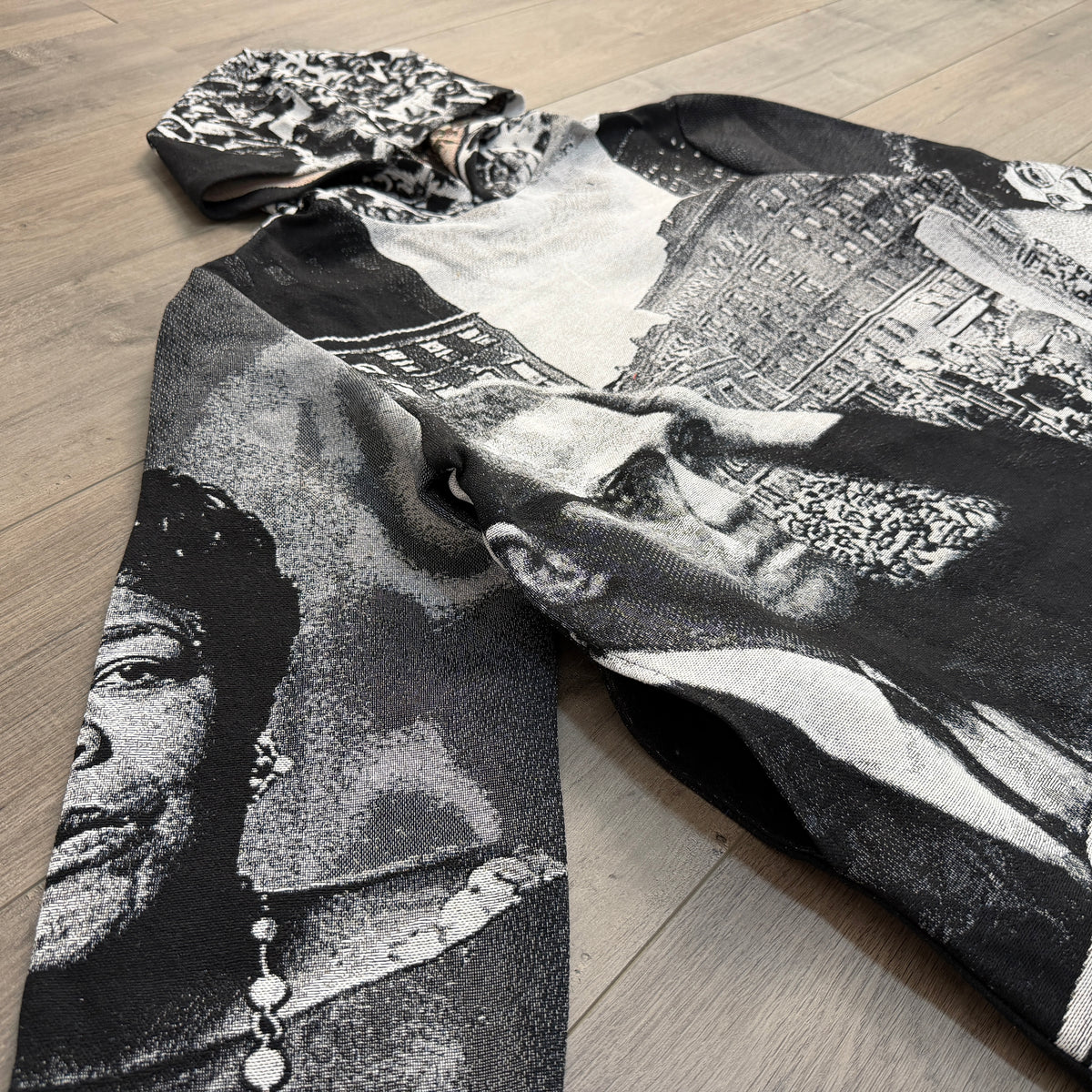 MALCOLM V2 TAPESTRY HOODIE