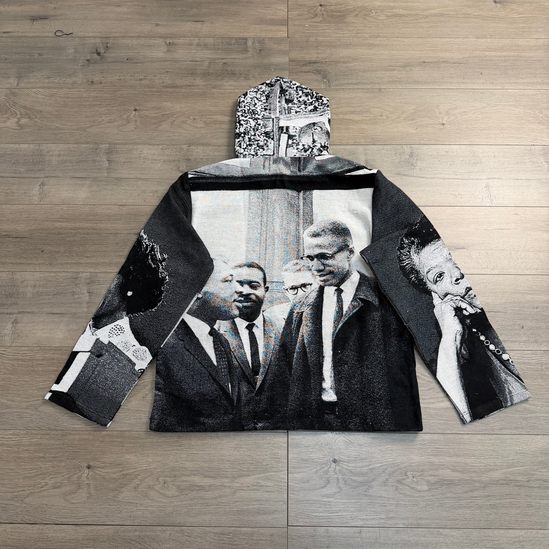 MALCOLM TAPESTRY HOODIE