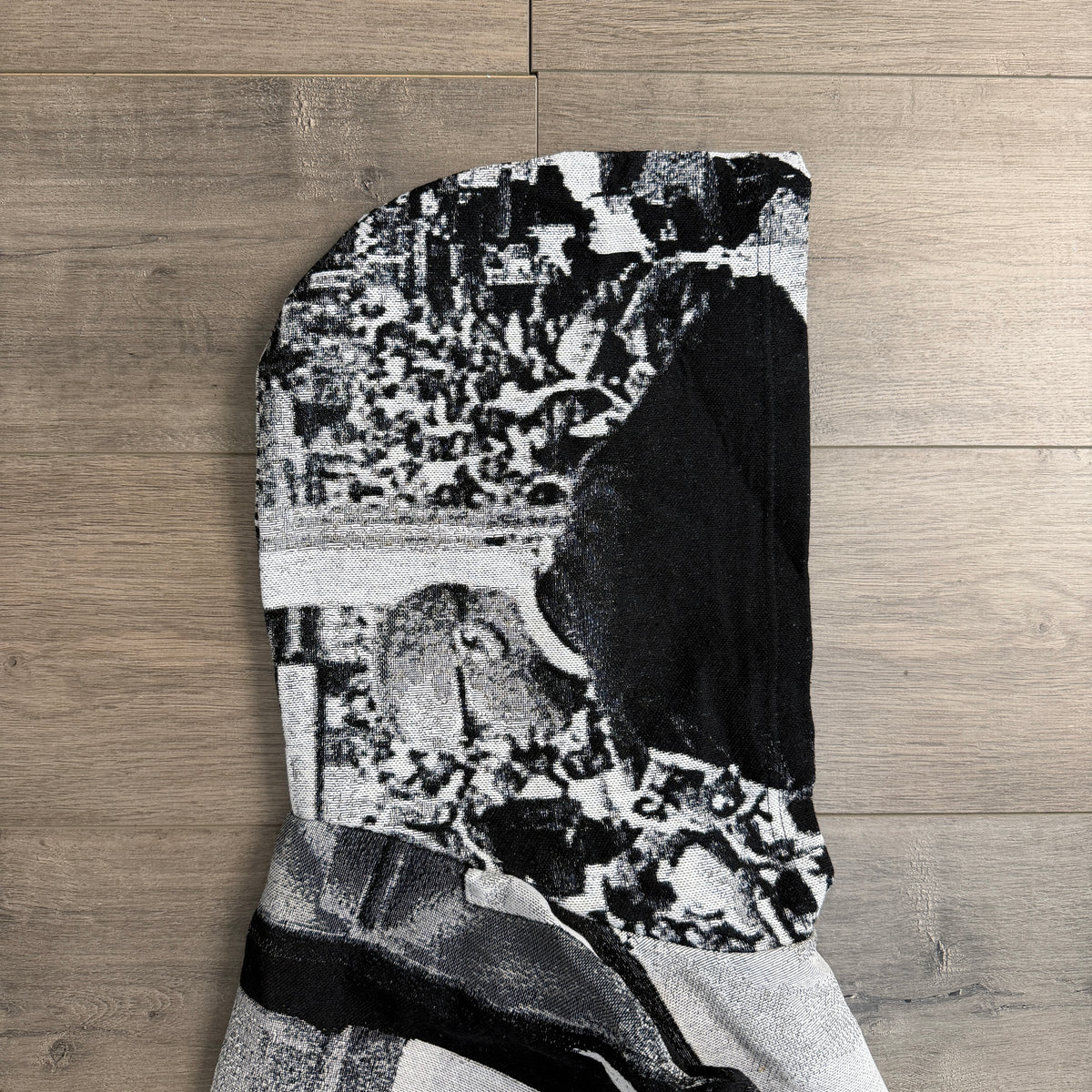 MALCOLM V2 TAPESTRY HOODIE