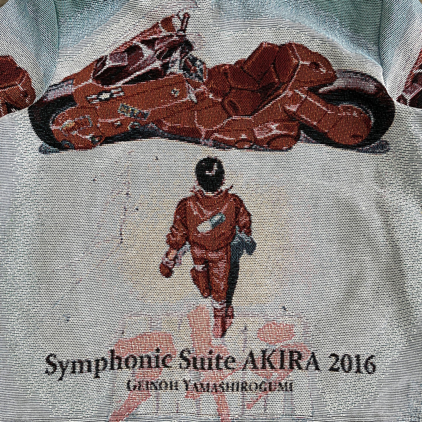 AKIRA TAPESTRY TEE