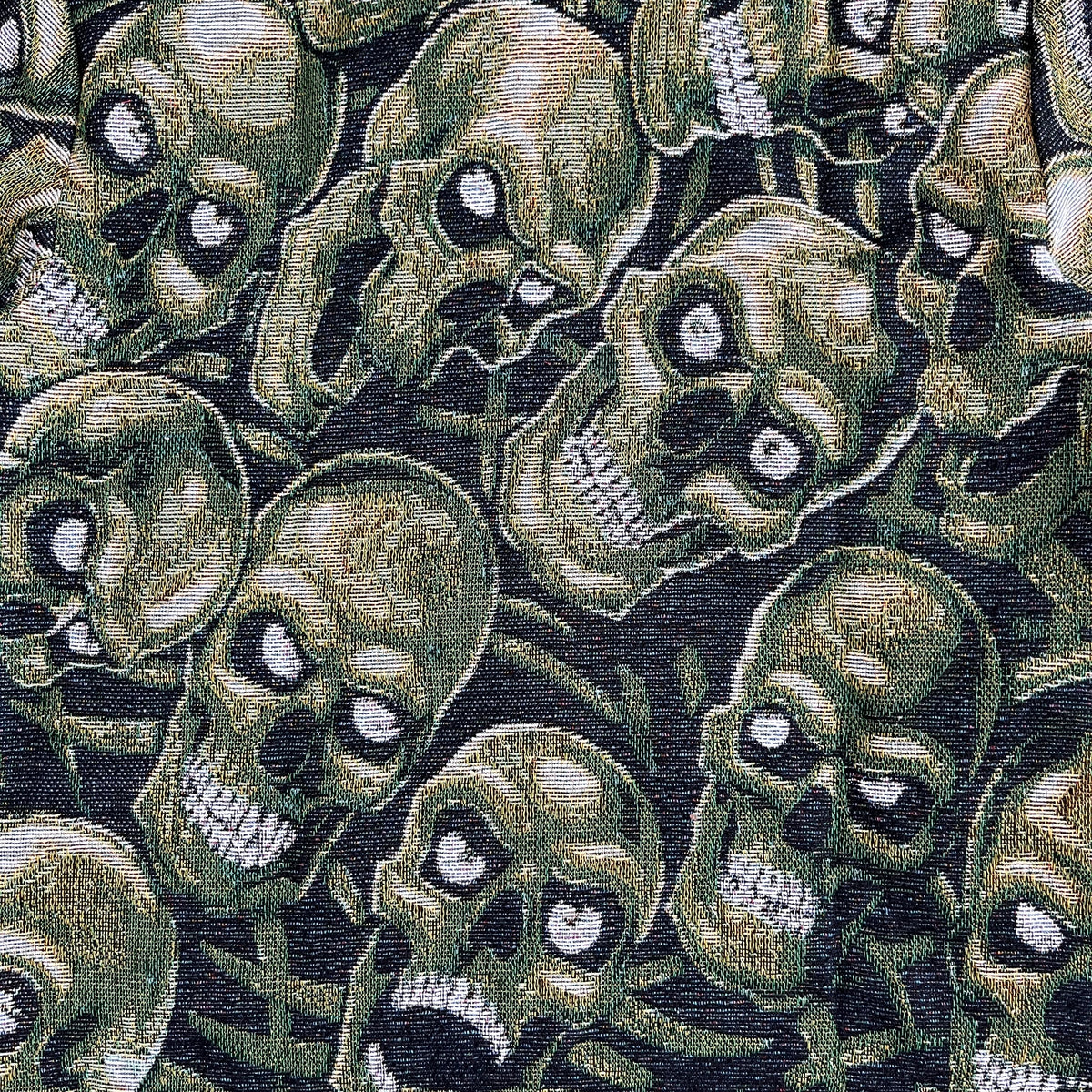 GREEN SKULL TAPESTRY TEE