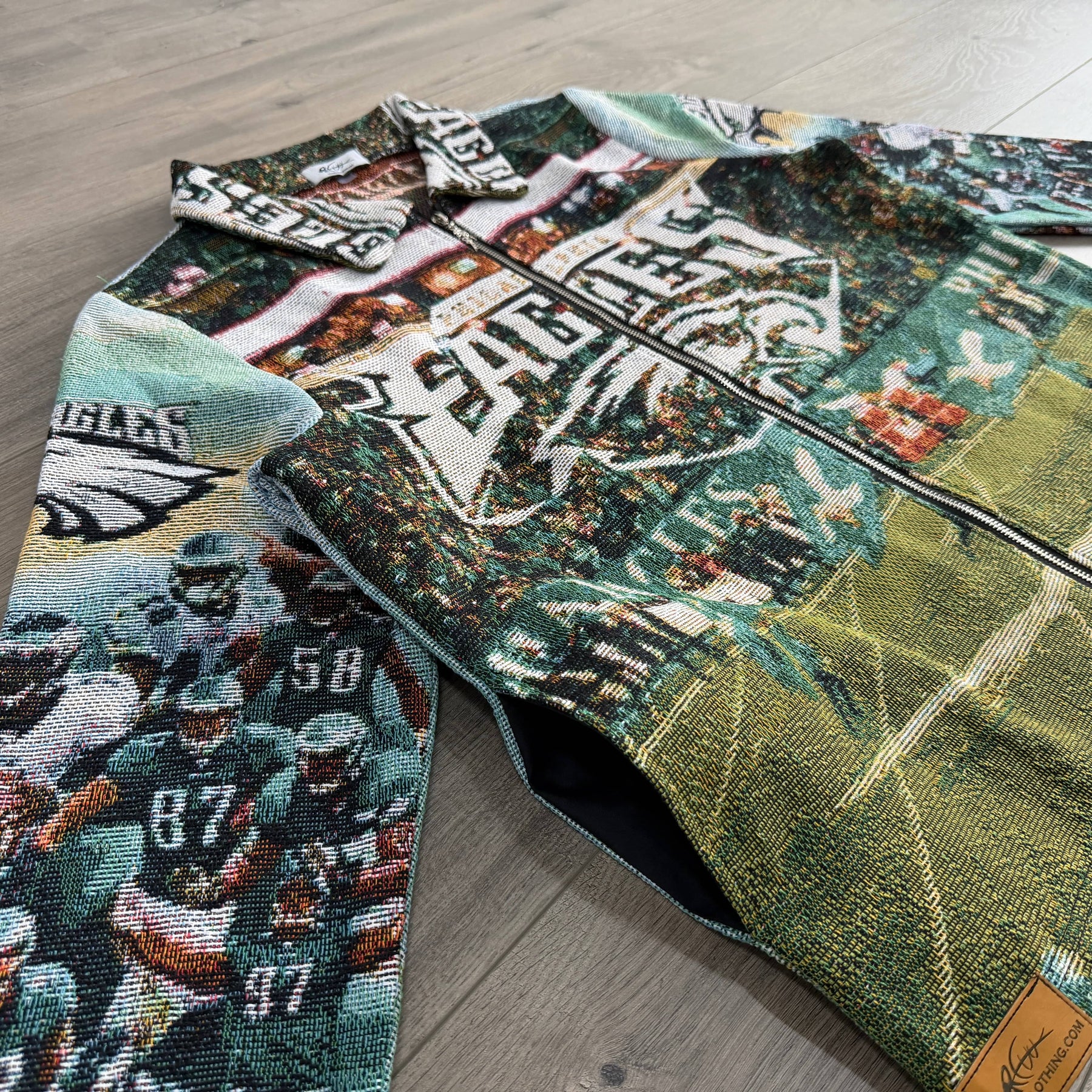 PHILADELPHIA EAGLES  TAPESTRY JACKET