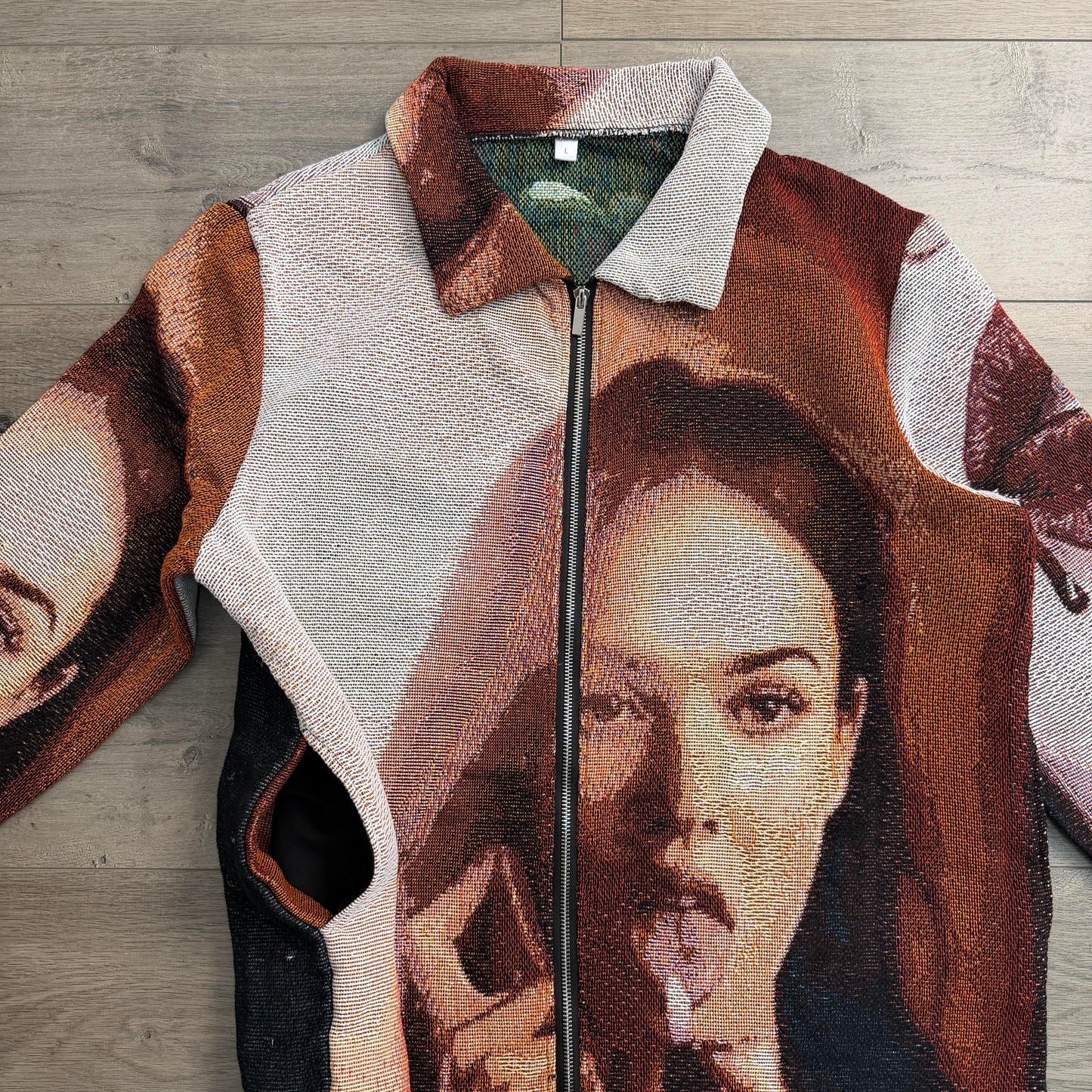 JENNIFER TAPESTRY TEE