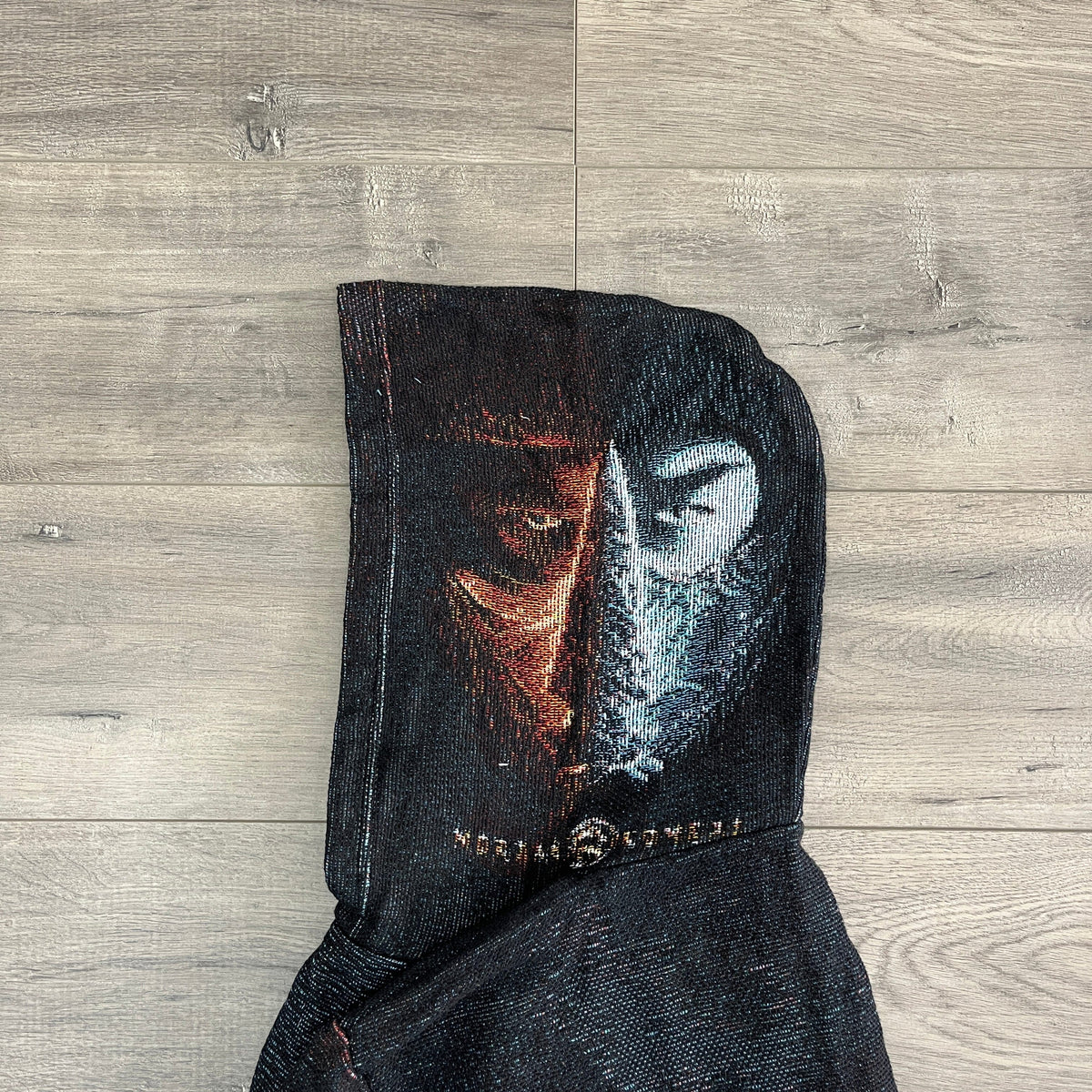 MORTAL COMBAT TAPESTRY HOODIE