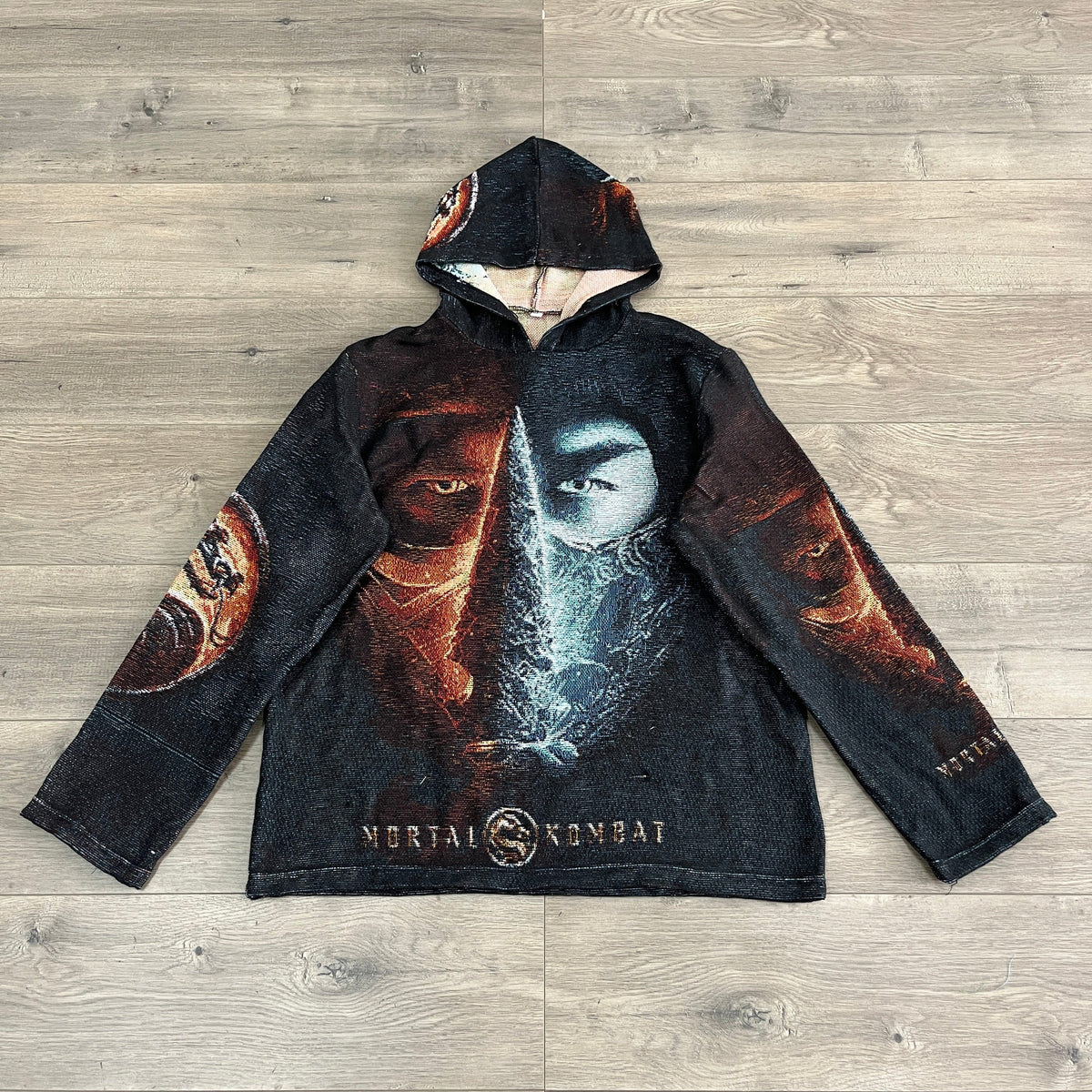 MORTAL COMBAT TAPESTRY HOODIE